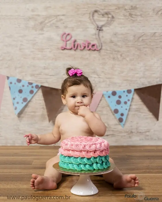 Foto-Smash-The-Cake-01